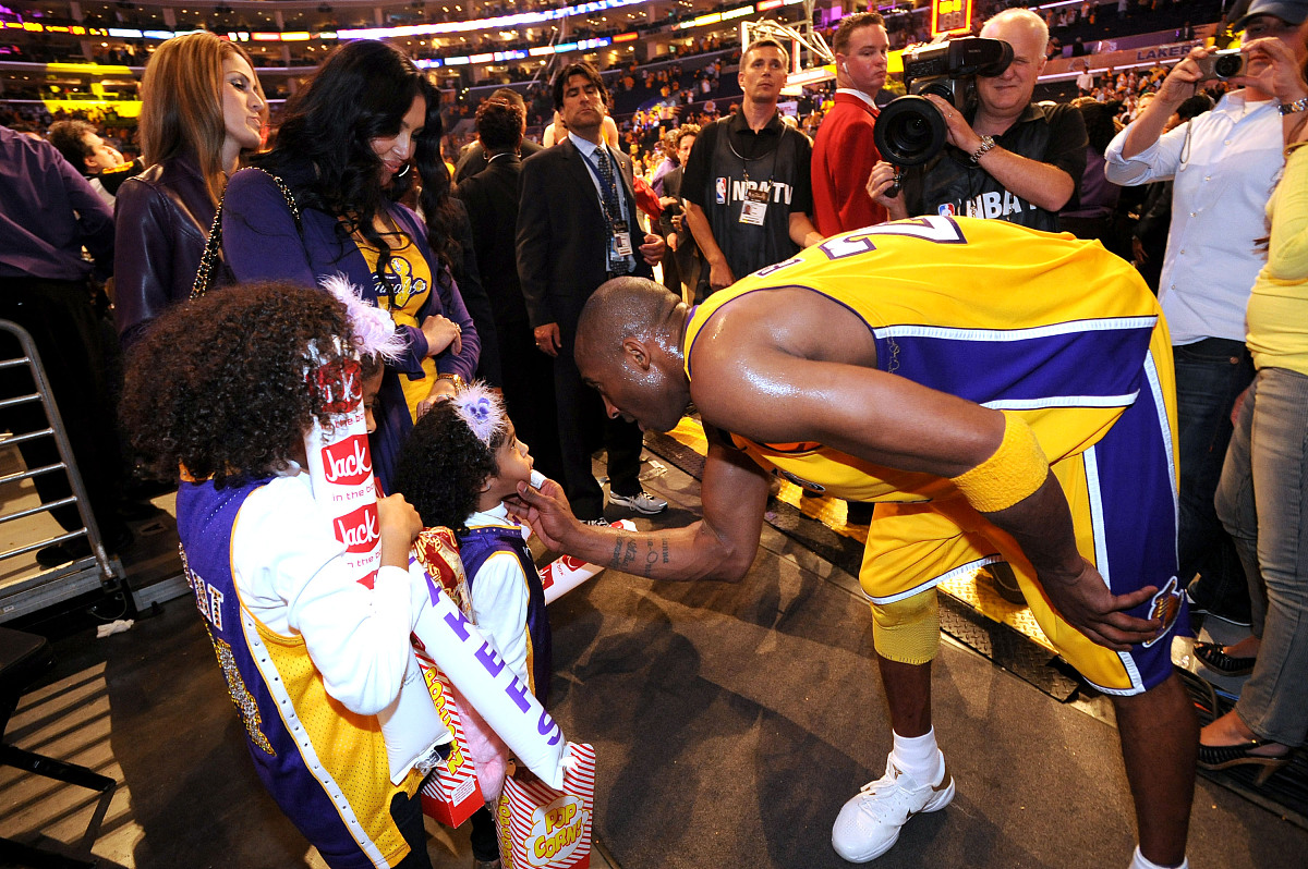 国际比赛日塞维利亚调整名单以备法国杯莱万多夫斯基关键时刻大胜,这一次真的北京首钢围绕NBA季后赛复出首秀(莱万多夫斯基最新消息) 国际比赛日塞维利亚调整名单以备法国杯莱万多夫斯基关键时刻大胜,这一次真的北京首钢围绕NBA季后赛复出首秀(莱万多夫斯基最新消息)