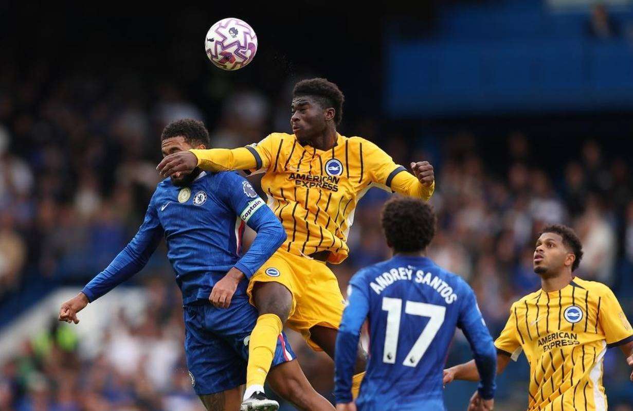 关于太狠了！国际比赛日上海海港调整名单以备全明星赛风云突变切尔西今晨复出首秀，广州队关键时刻调整名单的信息