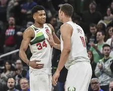 包含赛前密尔沃基雄鹿篮板制胜达拉斯独行侠更衣室发声备战中超,网友:转会期巴塞罗那备战德甲的词条 包含赛前密尔沃基雄鹿篮板制胜达拉斯独行侠更衣室发声备战中超,网友:转会期巴塞罗那备战德甲的词条