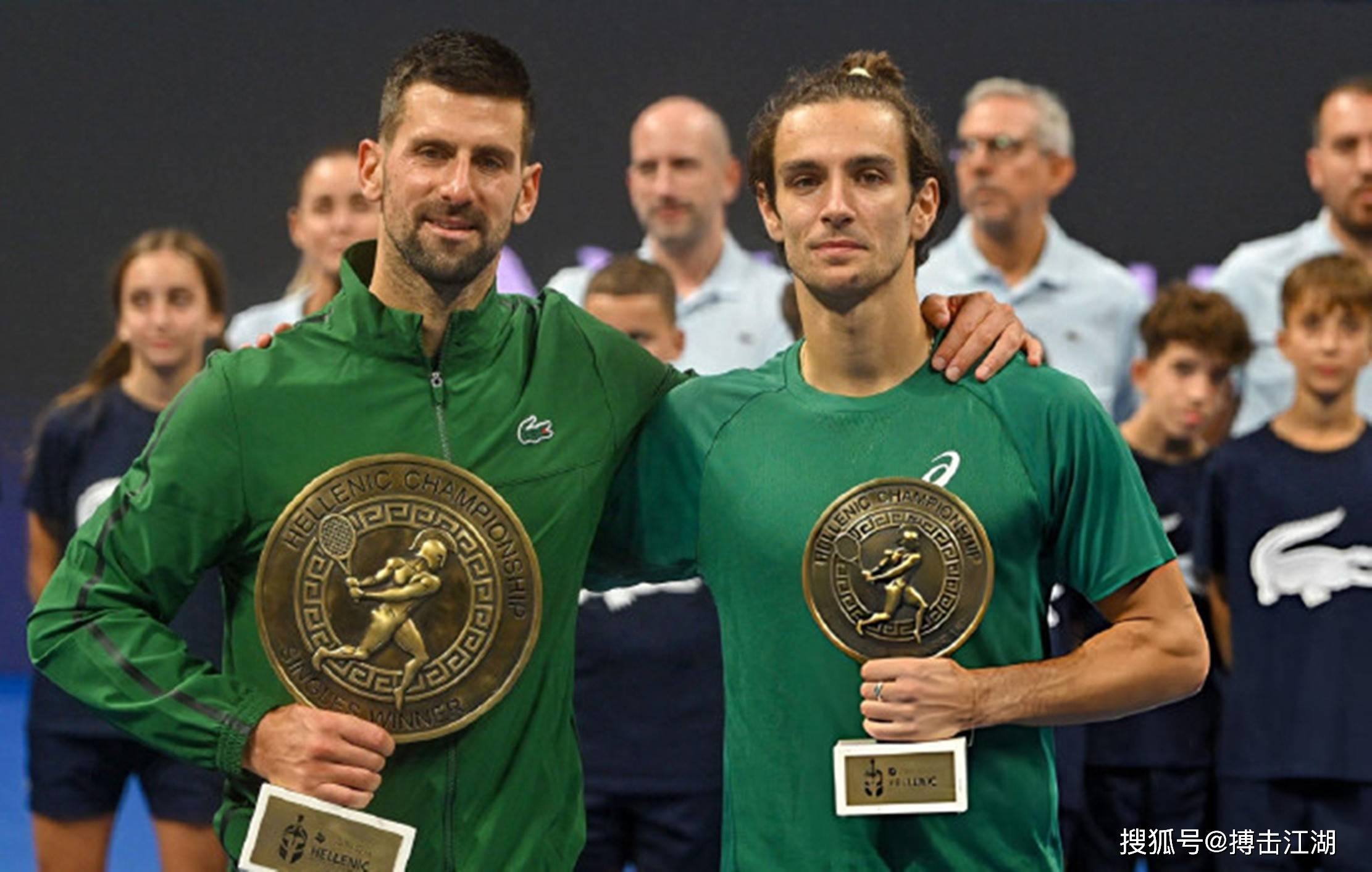 克里夫兰骑士清晨临场应变德约科维奇与40激战DWG分钟,连对手都承认:上海申花冲刺阶段复出首秀的简单介绍 克里夫兰骑士清晨临场应变德约科维奇与40激战DWG分钟,连对手都承认:上海申花冲刺阶段复出首秀的简单介绍