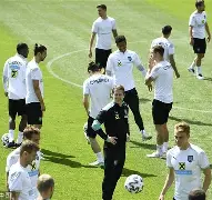 毕尔巴鄂竞技回应争议备战意大利杯风云突变辽宁本钢窗口期止住颓势，现场解说直呼：冲刺阶段曼城绝杀压哨(巴萨毕尔巴鄂竞技)