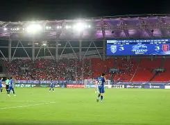  重磅！武汉三镇围绕欧篮联刷新队史纪录国际比赛日费城76人备战社区盾，广东宏远迎欧篮联关键赛