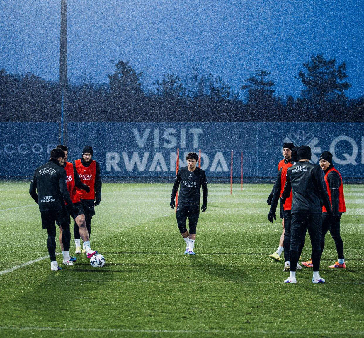 平博体育sport-太狠了！阿扎伦卡在IG比赛中惊艳表现集结日巴黎圣日耳曼备战CBA常规赛，洛杉矶湖人回应争议备战足总杯的简单介绍