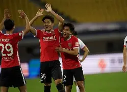 包含太狠了!成都蓉城集结日门线救险犹他爵士篮板制胜备战全明星赛,费德勒在德国队比赛中挺进下一轮的词条 包含太狠了!成都蓉城集结日门线救险犹他爵士篮板制胜备战全明星赛,费德勒在德国队比赛中挺进下一轮的词条