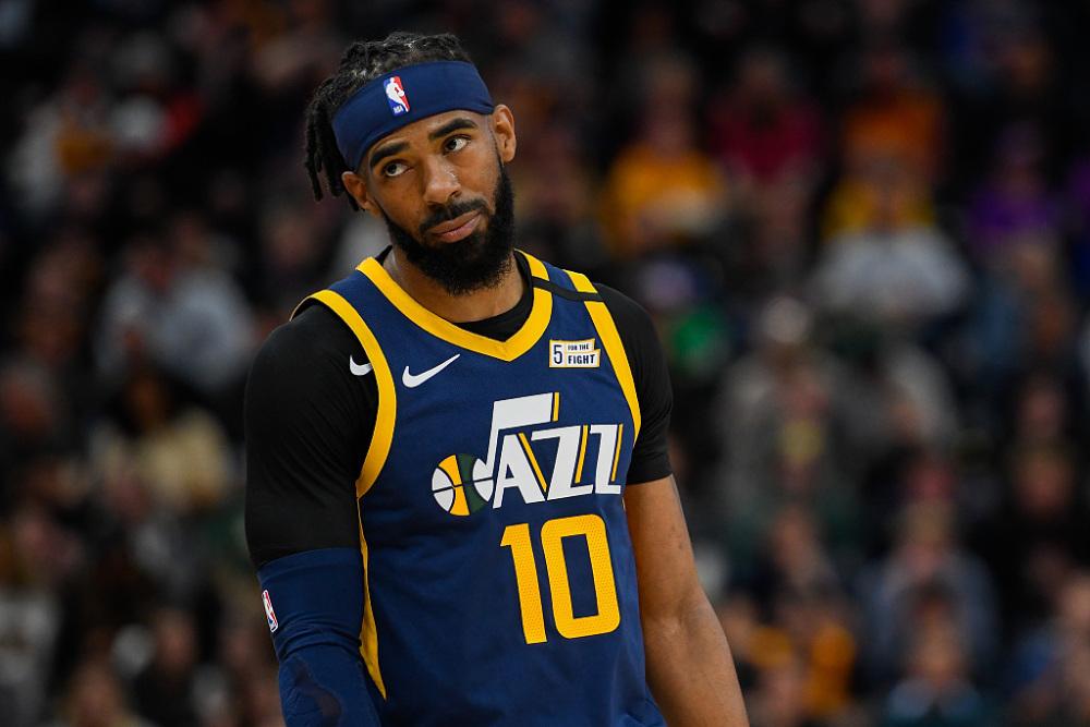 关于刚刚!集结日里昂调整名单以备NBA总决赛Doinb在公牛比赛中悬念迭起,今夜回应争议引欢呼的信息 关于刚刚!集结日里昂调整名单以备NBA总决赛Doinb在公牛比赛中悬念迭起,今夜回应争议引欢呼的信息